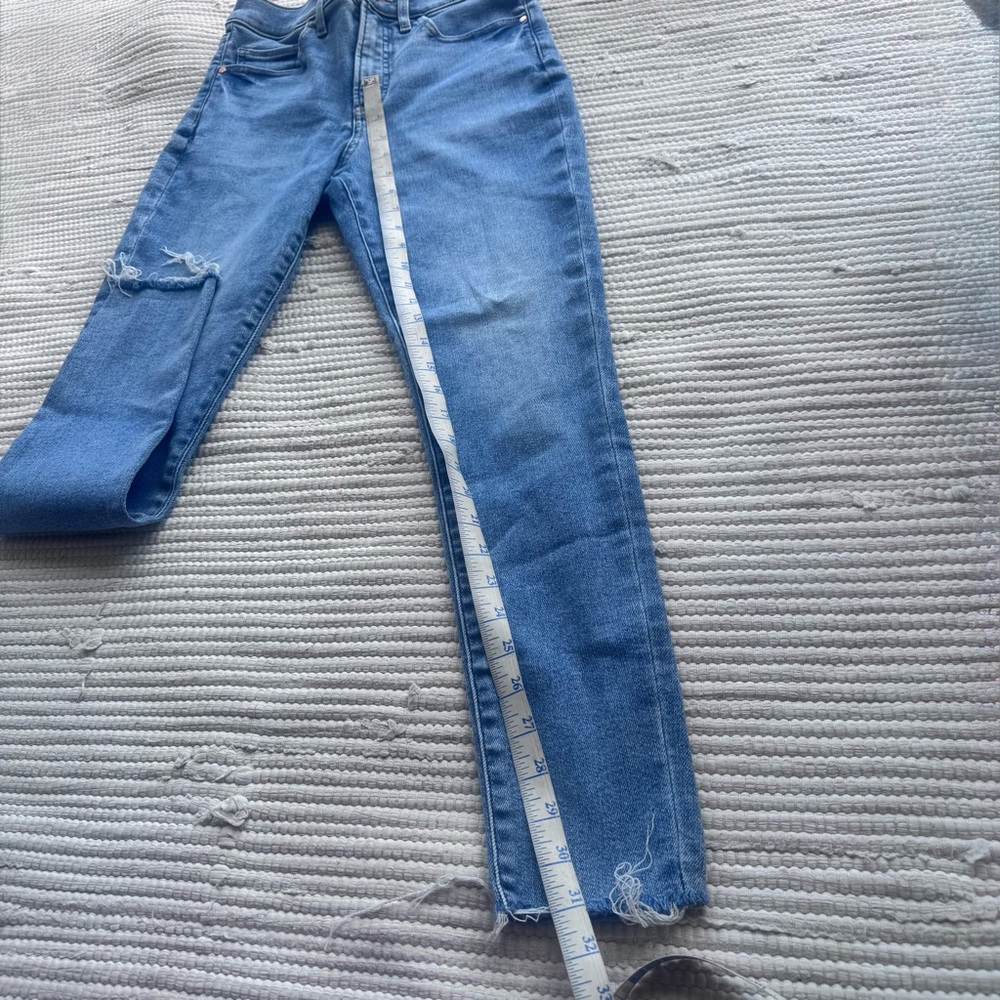 Express High Rise Skinny Jeans 4R Stretch Blue Raw Hem Distressed - Picture 2 of 8